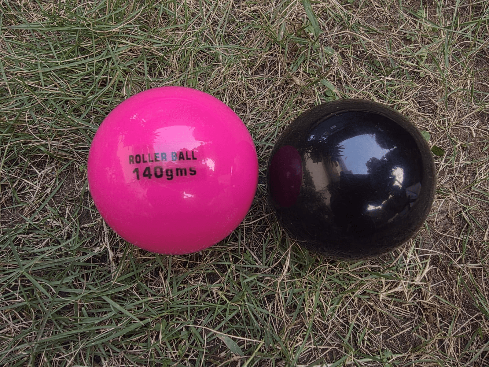 Roller Hockey Balls thumbnail 2